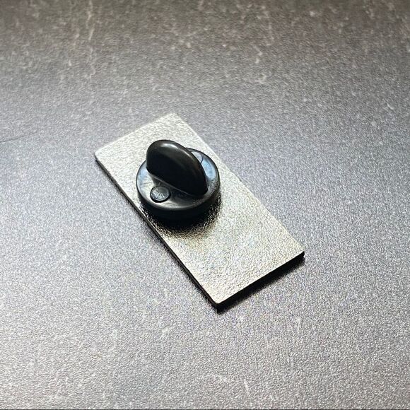 Crying Girl Enamel Pin/ Brooch - Picture 4 of 5